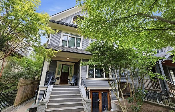 21 E 22nd Avenue Main