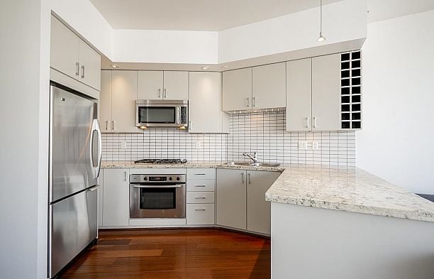 1505 1050 Smithe Street West End VW