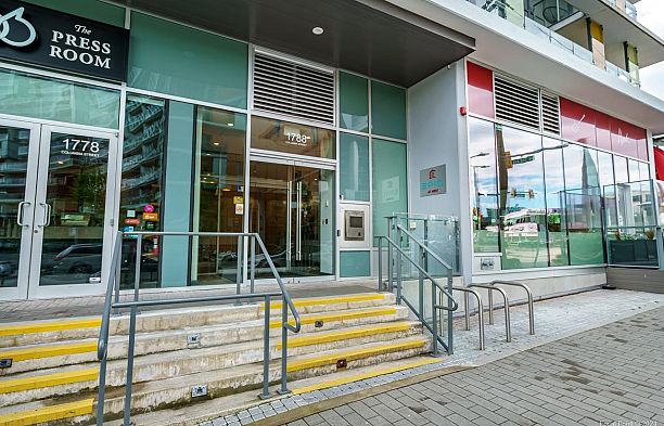 1008 1788 Columbia Street False Creek