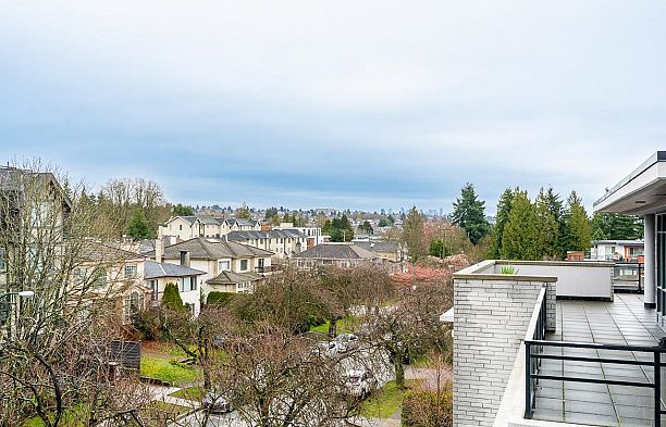 404 458 W 63rd Avenue Marpole