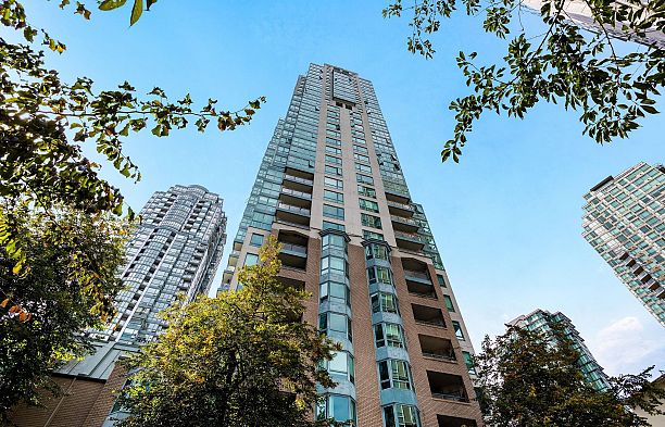 1702 1238 Melville Street Coal Harbour