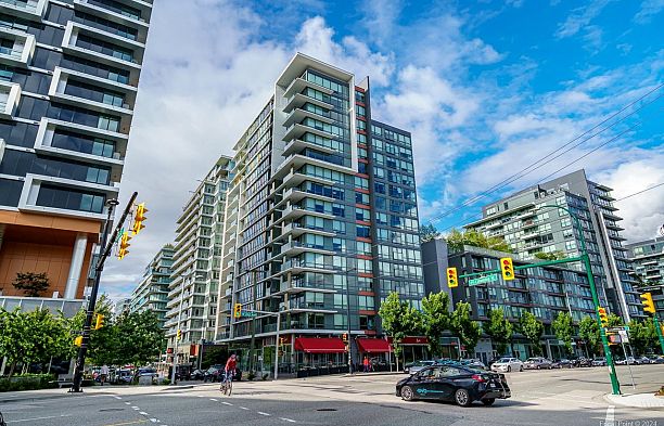 1008 1788 Columbia Street False Creek