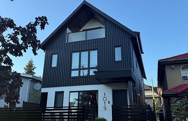 2 1019 W 64th Avenue Marpole