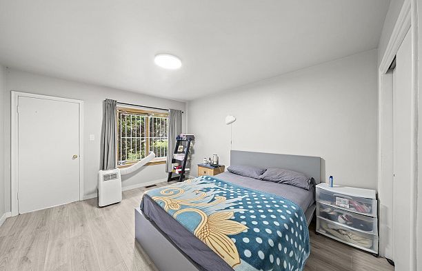 1534 W 71st Avenue Marpole