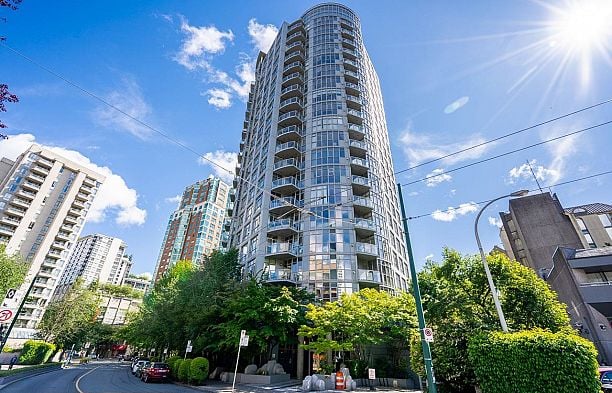 1505 1050 Smithe Street West End VW