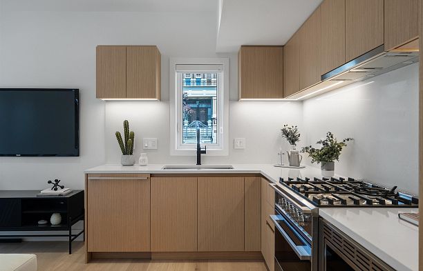 1010 W 52nd Avenue South Granville