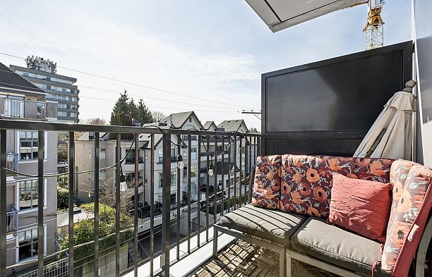 406 2511 Quebec Street Mount Pleasant VE