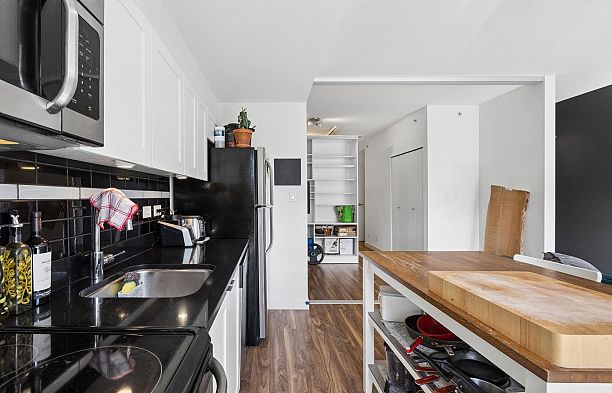 406 2511 Quebec Street Mount Pleasant VE