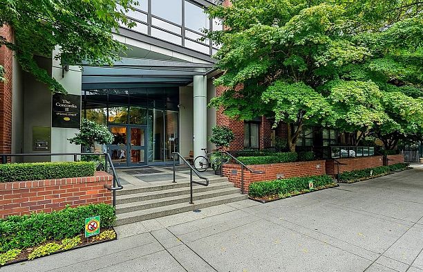 16D 139 Drake Street Yaletown