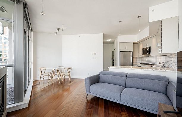 1505 1050 Smithe Street West End VW