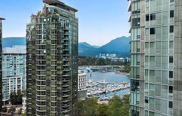 1702 1238 Melville Street Coal Harbour