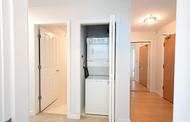 401 1485 W 6th Avenue False Creek