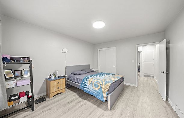 1534 W 71st Avenue Marpole