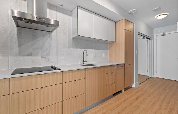523 159 W 2nd Avenue False Creek
