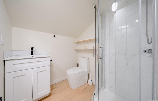 2343 W 45th Avenue Kerrisdale