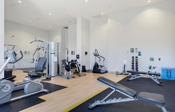 211 445 W 2nd Avenue False Creek