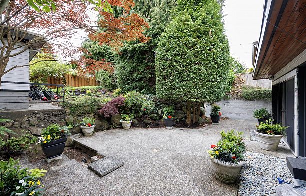 2220 W 32nd Avenue Quilchena