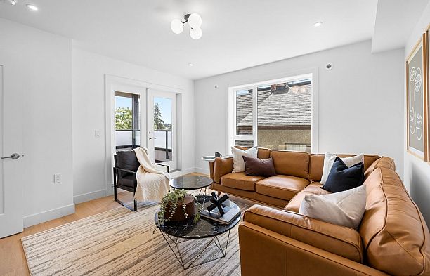 B 4260 Sophia Street Main
