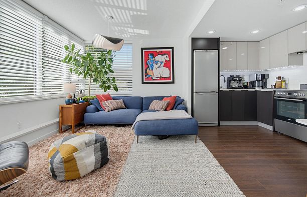211 445 W 2nd Avenue False Creek