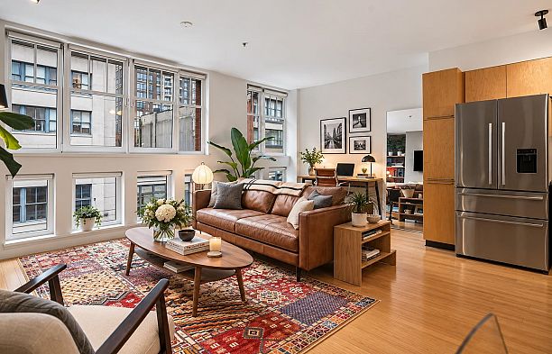 401 1072 Hamilton Street Yaletown