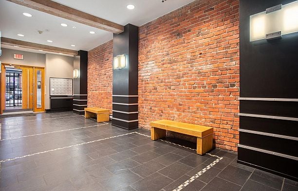 401 1072 Hamilton Street Yaletown