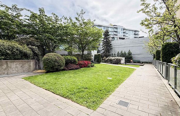 390 E 11th Avenue Mount Pleasant VE