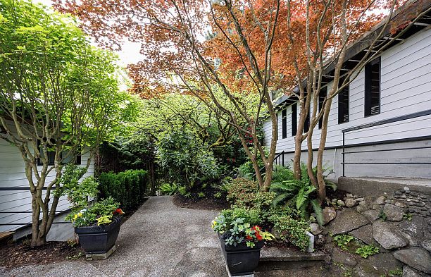 2220 W 32nd Avenue Quilchena