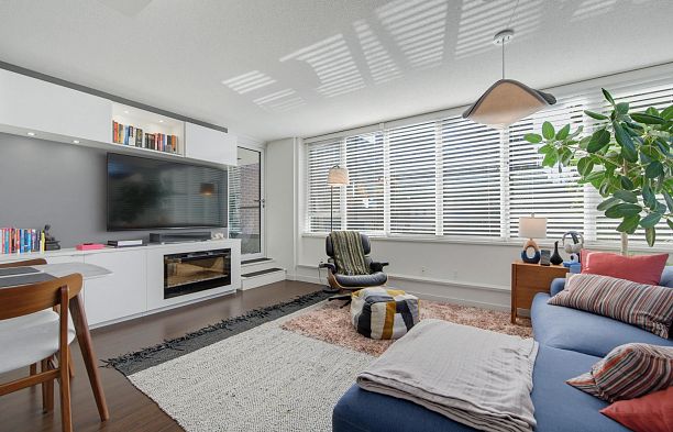 211 445 W 2nd Avenue False Creek