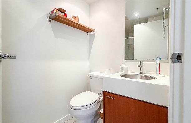 390 E 11th Avenue Mount Pleasant VE