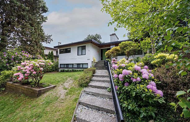 2220 W 32nd Avenue Quilchena