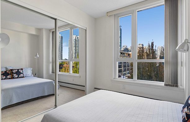 705 388 Drake St Yaletown