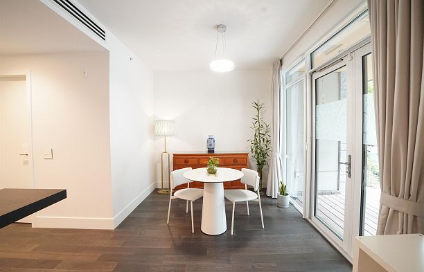 102 375 W 59th Avenue South Cambie