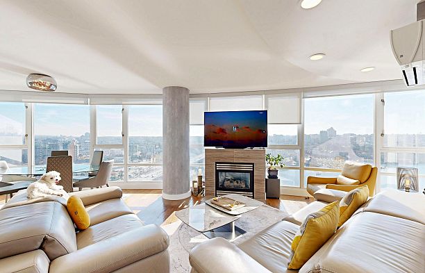 2706 1033 Marinaside Crescent Yaletown