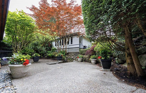 2220 W 32nd Avenue Quilchena
