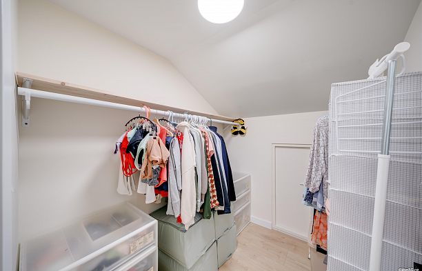2343 W 45th Avenue Kerrisdale