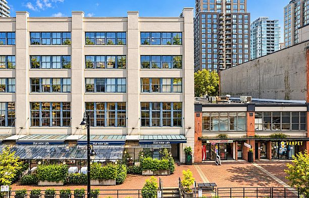 401 1072 Hamilton Street Yaletown