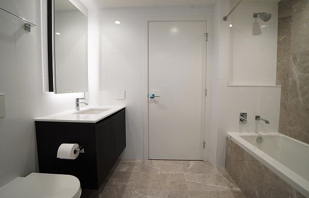 102 375 W 59th Avenue South Cambie