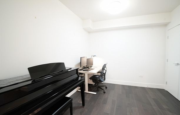 102 375 W 59th Avenue South Cambie