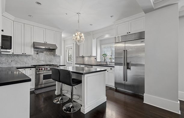1160 W 57th Avenue South Granville