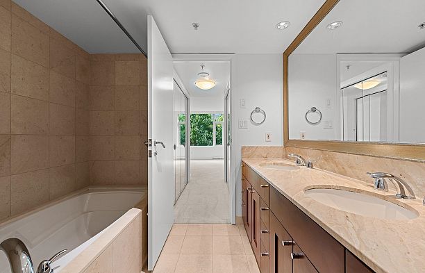 505 590 Nicola Street Coal Harbour