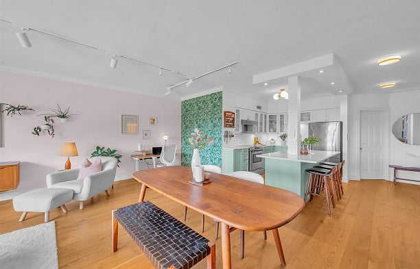 209 1311 Beach Avenue West End VW