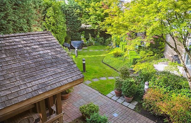 214 2105 W 42nd Avenue Kerrisdale