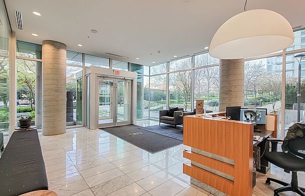 2405 8131 Nunavut Lane Marpole