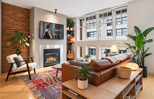 401 1072 Hamilton Street Yaletown