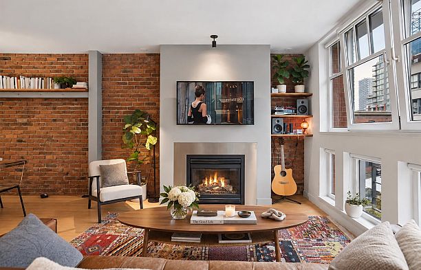 401 1072 Hamilton Street Yaletown