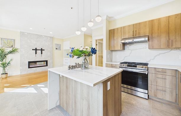 4420 Collingwood Street Dunbar