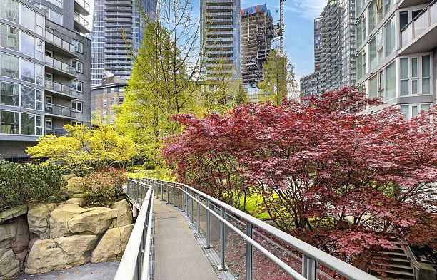 305 560 Cardero Street Coal Harbour