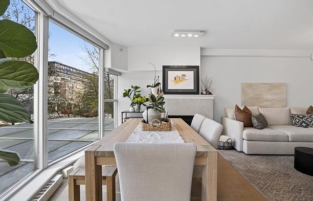 305 560 Cardero Street Coal Harbour