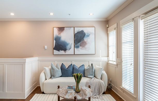 208 W 13th Avenue Mount Pleasant VW