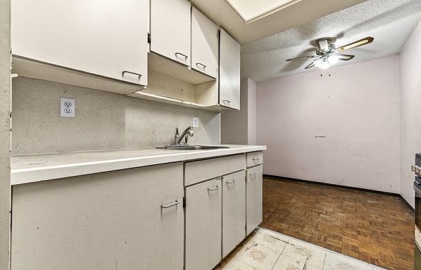 212 550 E 6th Avenue Mount Pleasant VE